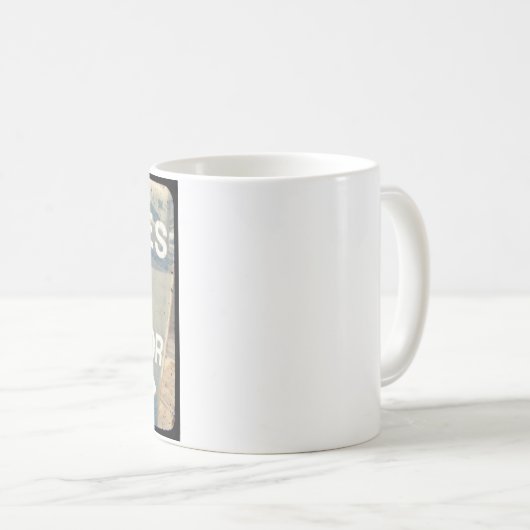 Les hippies utilisent la tasse secrète (Devant droit)