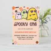 Les invitations éffrayantes pour un anniversaire (Debout devant)