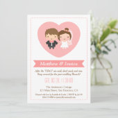 Les jeunes mariés adorés postent des invitations à (Debout devant)