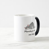 Les lundis, fais-moi sa tasse de café (Devant droit)