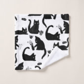 Les mauvais chats frappent des trucs sur (Gant de toilette)