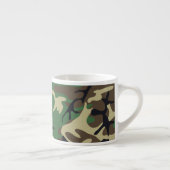 Les militaires camouflent la tasse (Droite)