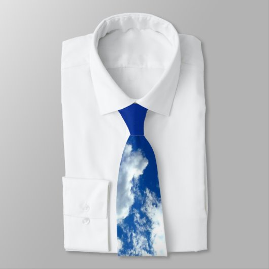 Les Nuages de Cravate (Attaché)