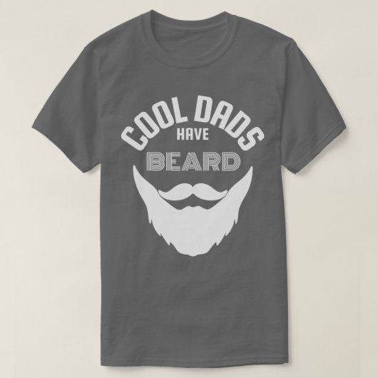 Les papas cool ont barbe Classic TShirt (Design devant)