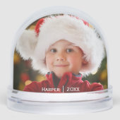 Les petits-enfants gardent une photo pour les gran (Avant)