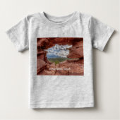 Les Pikes Pèchent À Travers Un T-shirt Toddler À T (Devant)