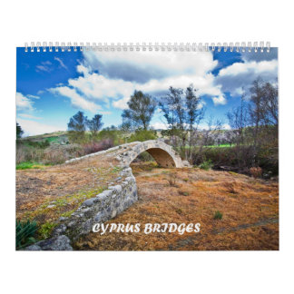 les ponts de Chypre relient le calendrier