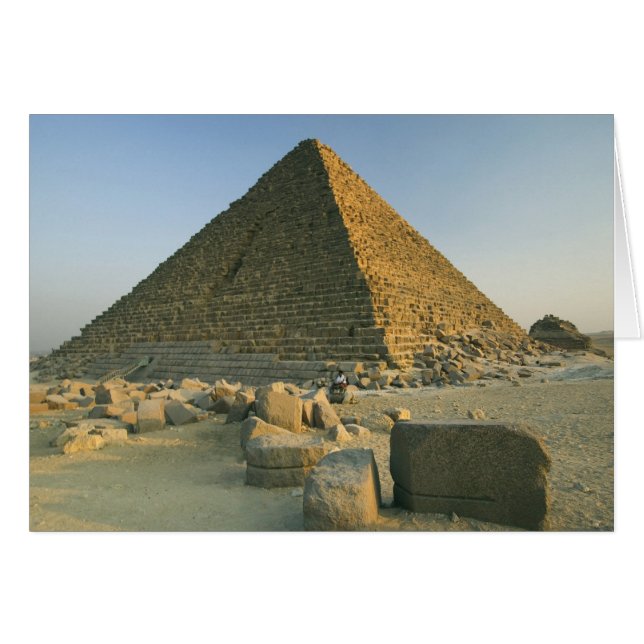 Les Pyramides de Gizeh, qui ont presque 5000 2 (Devant horizontal)