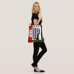 Les sacs à bandoulière Tote ne renoncent jamais à