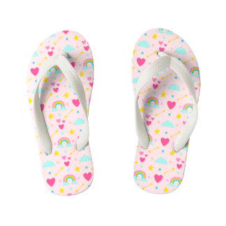 Les tongs à motif arc-en-ciel rose pour enfants
