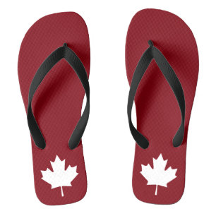 Les tongs de feuilles d'érable du Canada
