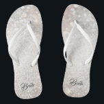 Les tongs pour la mariée<br><div class="desc">arrière - plan en cristal avec le mot "Bride" sur chaque tongs. Peut être customisé.</div>