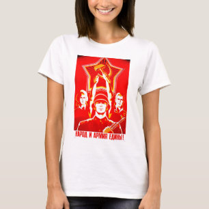 Les travailleurs de T-shirt du monde unissent