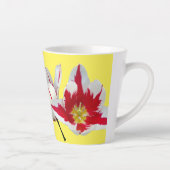 Les Tulipes blanches rouges ferment la Mug de latt (Droite)