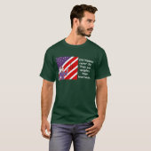 Les vieilles hippies ne meurent jamais…  T-shirt (Devant entier)