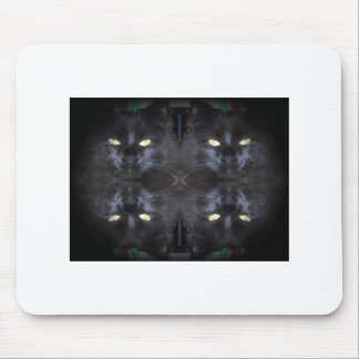 les yeux l'ont le tapis de souris blanc