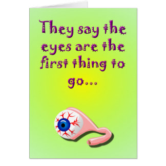 Les yeux sont la première chose à aller