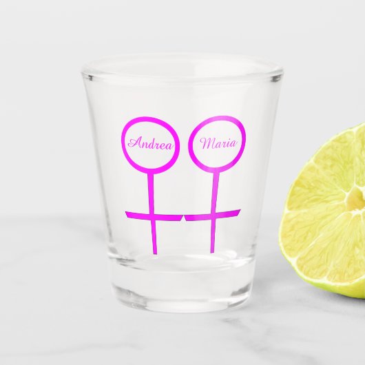 Lesbian Lovers Personalized Shot Glas (Voorkant)