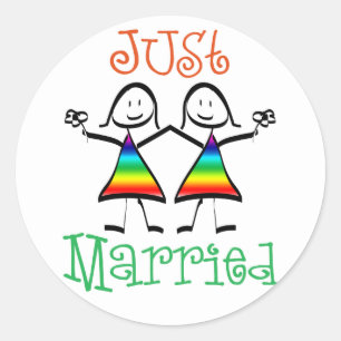 Lesbian Wedding Favors Ronde Sticker