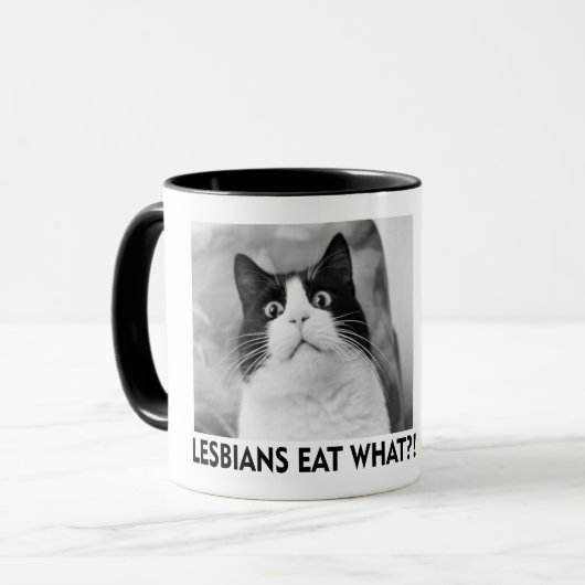 LESBIANS EAT WAT!?! MOK (Voorkant links)