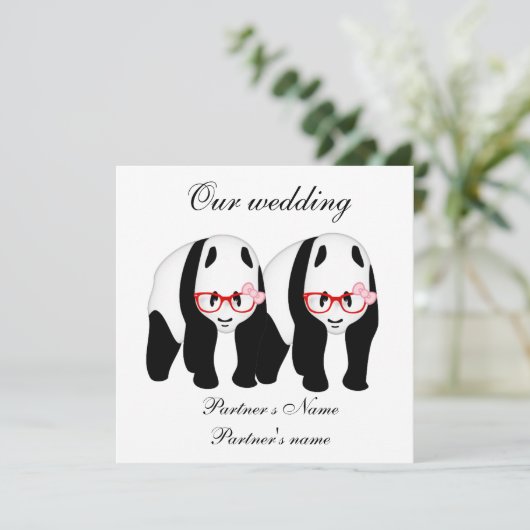 Lesbienne, faire-part de mariage de Panda (Debout devant)