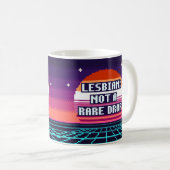 Lesbienne : Tasse de pixel de fierté de goutte pas (Devant droit)