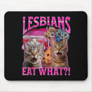 Lesbiennes Eten Wat_ Grappige Kat Rude Gay Pride L Muismat