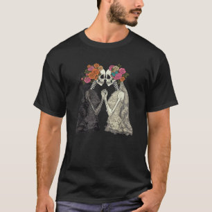 Lesbisch paar Skeletten Kissing LGBTQ Pride Valen T-shirt