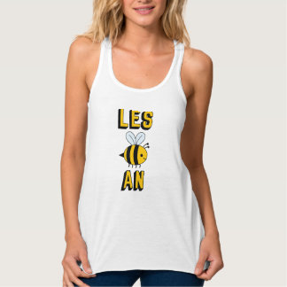 Lesbische bijen - Les Bee An - Gay Pride T-Shirt -