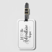 Let The Adventure Begin Script Bagagelabel (Voorkant (verticaal))