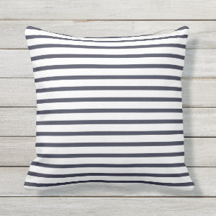 L'été de bleu marine barre les coussins extérie