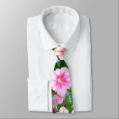 L'été fleurit la cravate de mariage (Attaché)