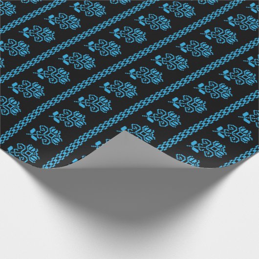 Letlands roos patroon uit Rucava Cadeaupapier (Hoek)