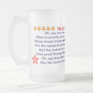 L'étoile a orné la tasse de paillettes de banni