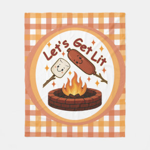 Let's Get Lit Firepit - Schattigee Marshmallow & H Fleece Deken