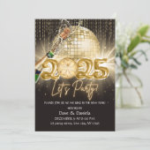 Lets Party Black Gold Nieuwjaar Eve 2025 Uitnodigi Kaart (Staand voorkant)