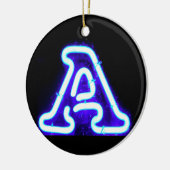 Letter "A" in Neon Blue Keramisch Ornament (Links)