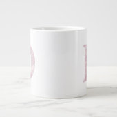 Letter D Blush Pink Boho Marble Monogram Extra Grote Beker (Voorkant)
