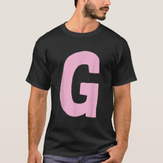 Letter G groot en vet in roze T-shirt