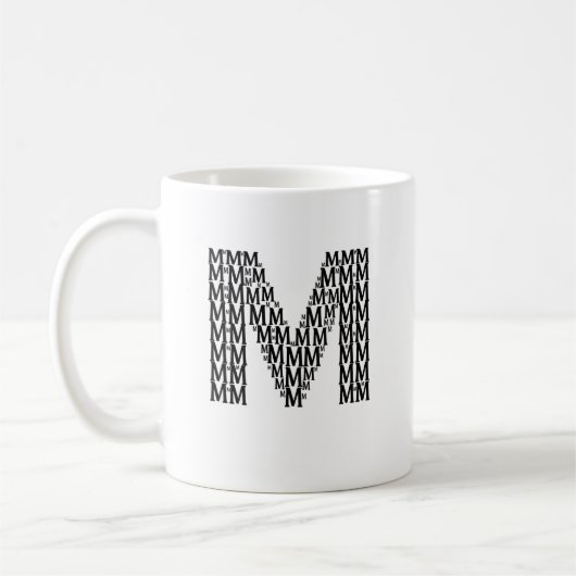 Letter M Initial Coffee Mug – Minimal Modern Style Koffiemok (Links)