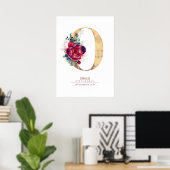 Letter O Monogram Bloem Burgundyrood en Goud Poster (Thuiskantoor)