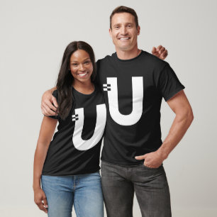 Letter U Alphabet Initiaal Monogram T-shirt