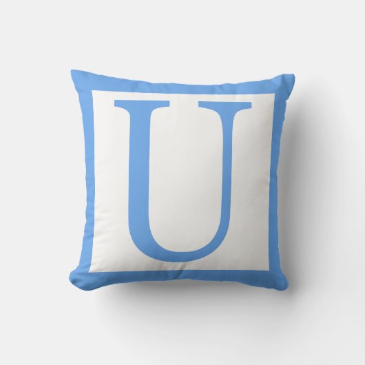 Letter U Baby Blue Border Kussen (Voorkant)