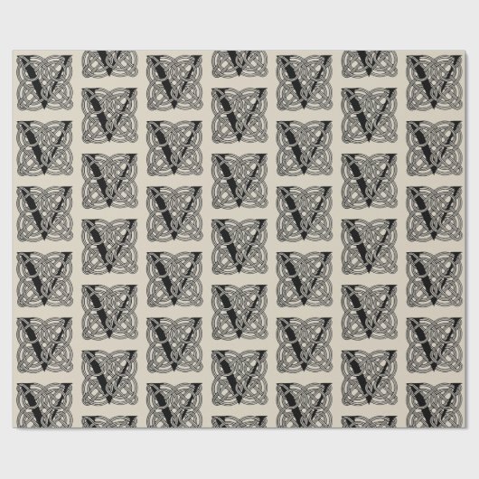 Letter V Celtic Knot Monogram Cadeaupapier (Vlak)