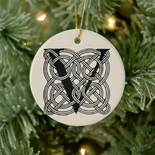 Letter V Celtic Knot Monogram Keramisch Ornament