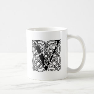 Letter V Celtic Knot Monogram Koffiemok