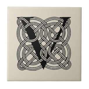 Letter V  Celtic Knot Monogram Tegeltje