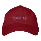 Lettering tickle me! in Ash Grey Geborduurde Pet (Voorkant)