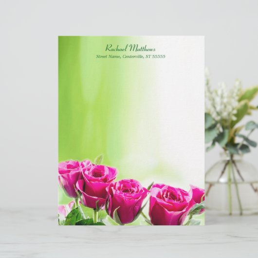 Lettre À En-tête Roses roses fuchsia sur l'arrière - plan vert (Debout devant)