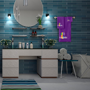 Lettre classique C couleur monogrammée violet